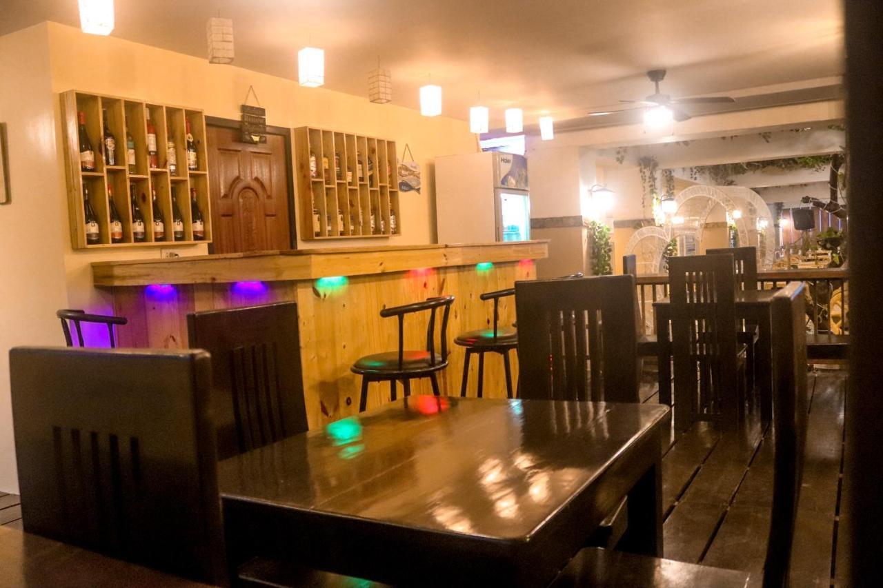 Puffer Isle Resort Dingalan Ngoại thất bức ảnh