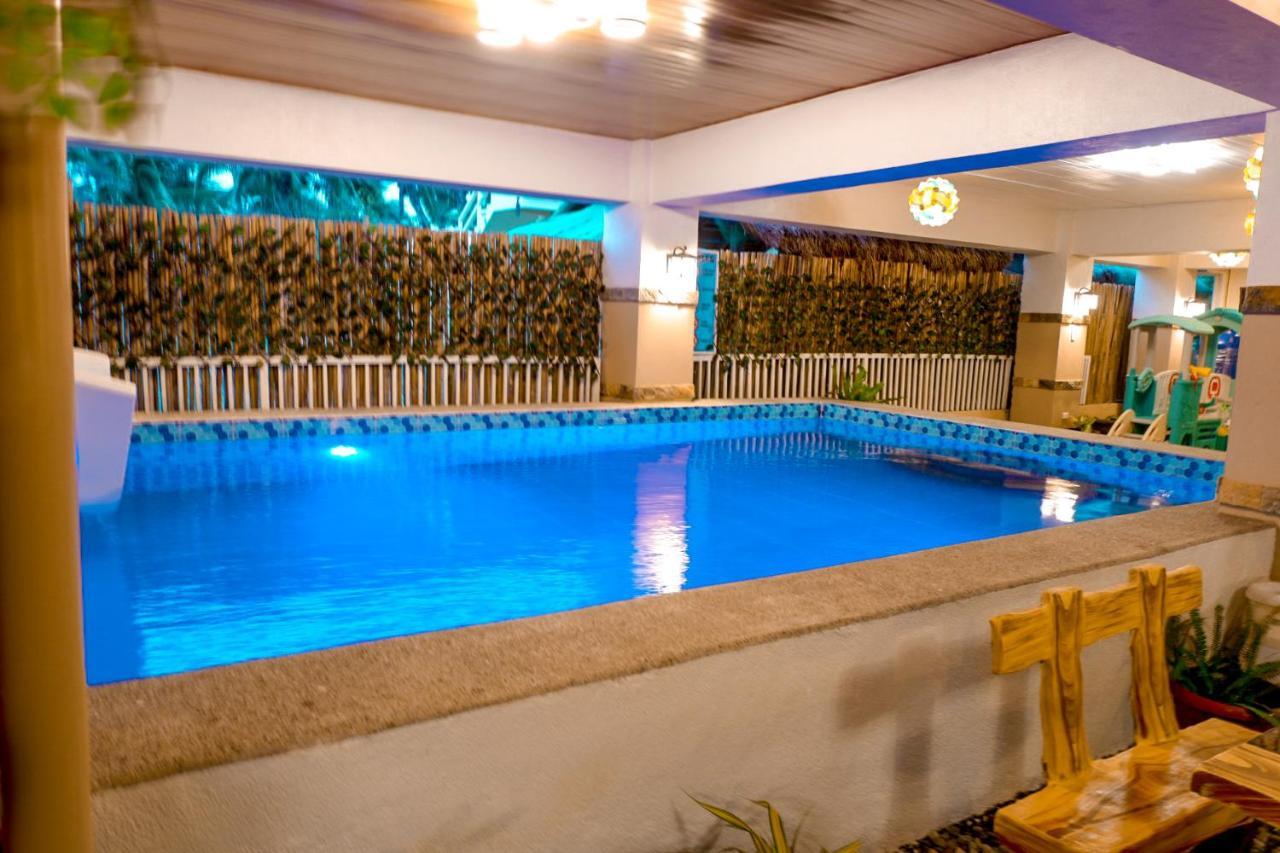 Puffer Isle Resort Dingalan Ngoại thất bức ảnh