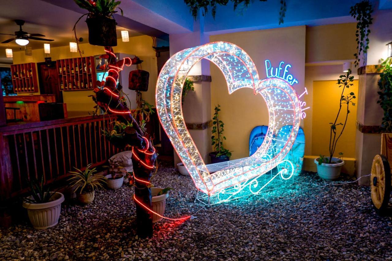Puffer Isle Resort Dingalan Ngoại thất bức ảnh